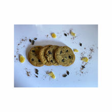 Load image into Gallery viewer, Ginger Spice Chocolate Chunk Cookies