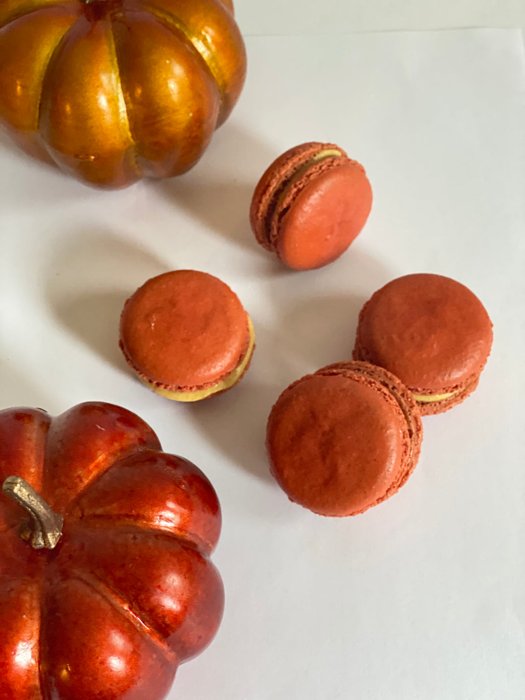 Pumpkin Chai Macaron