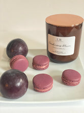 Load image into Gallery viewer, Spiced Plum Macaron
