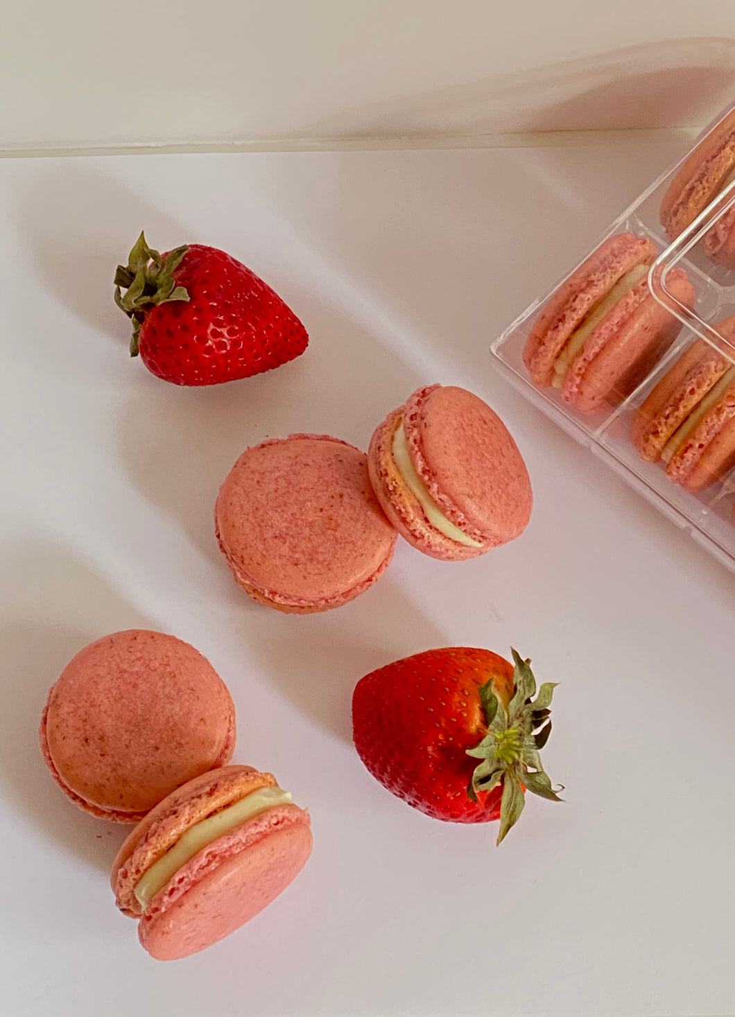 Strawberry Cheesecake Macaron